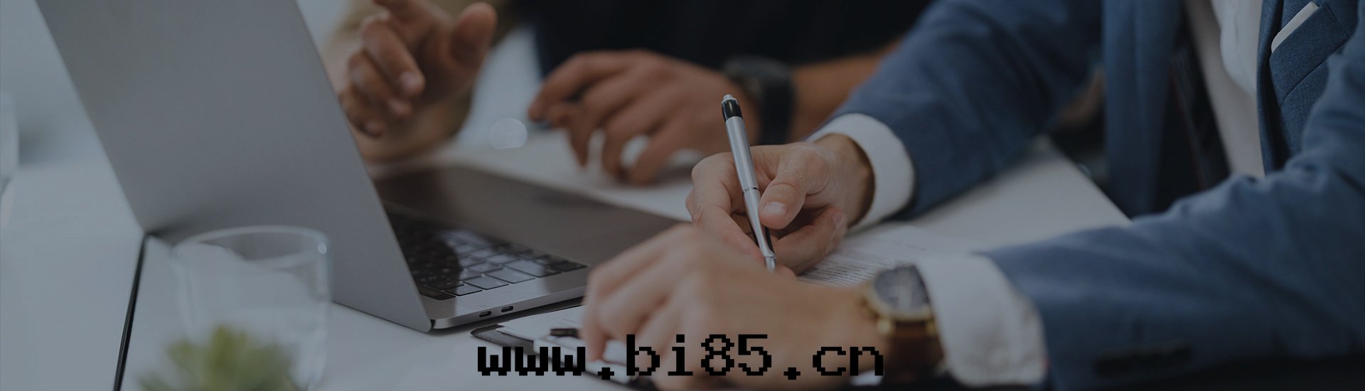 聯系(xì)我(wǒ)们(men)